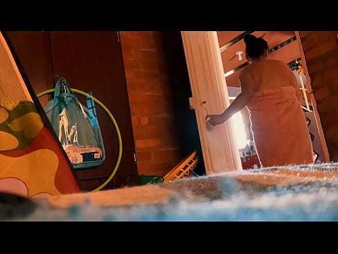 ❤️ Osabak dutxara jarraitzen nau, dutxatzen dudan bitartean izorratzen nau. ☑ Pornografia gugan ❤